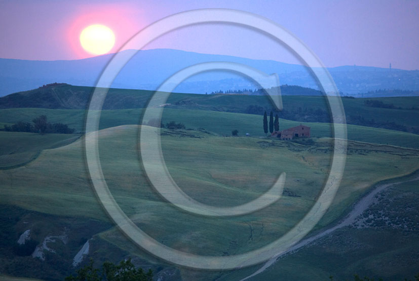 2005 - Landscapes of sunset in Orcia valley in autumn, near Pienza village, 24 miles south province of Siena.