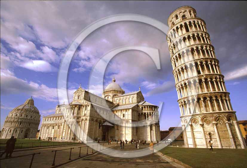 1999 - View of the leaning tower, cathedral and baptistry in 