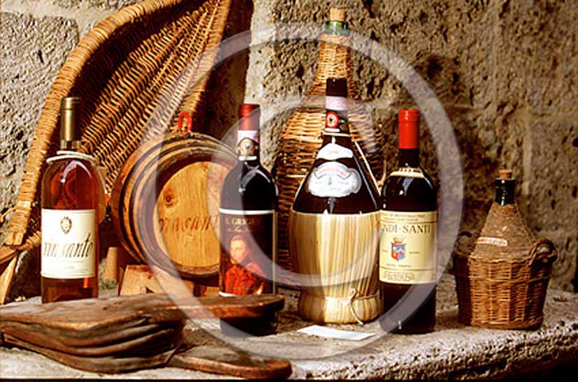 1997 - Typical tuscan red wine, aromatic wine 