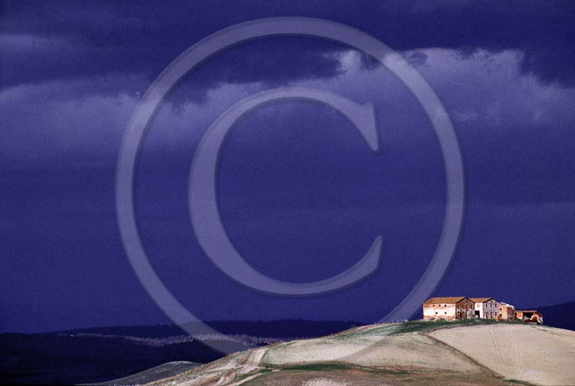 1983 - Landscapes of farm a bit before the thunderstorm, near Mucigliani place, Crete land, 7 miles south the province of Siena.