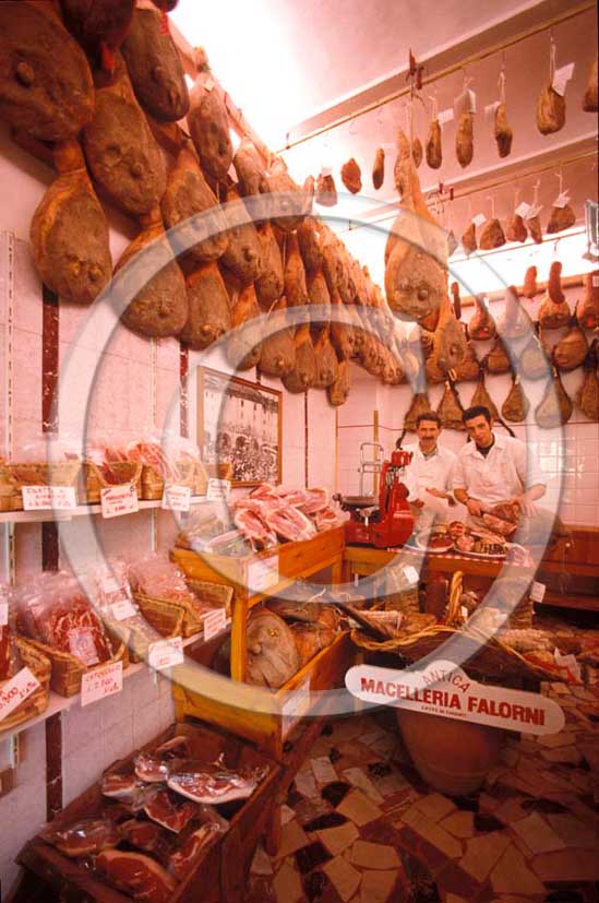1988 - Traditional delicatessen shop 