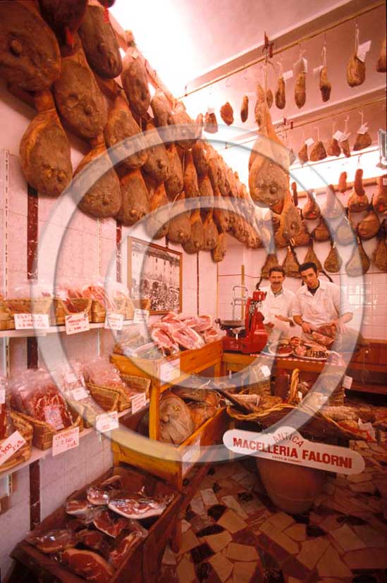 1988 - Traditional delicatessen shop 