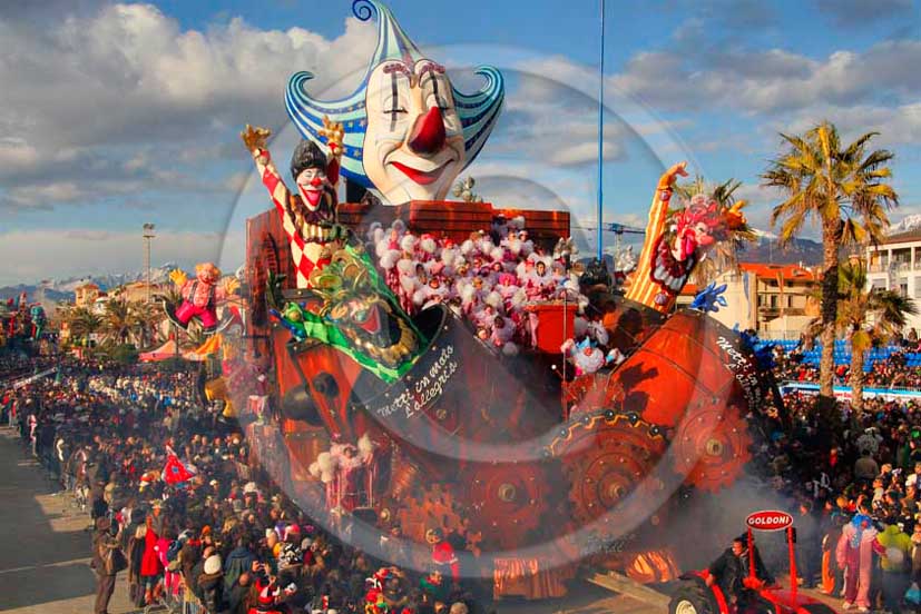 2011 - Giants wagon parades during the Carnival fest of Viareggio village.