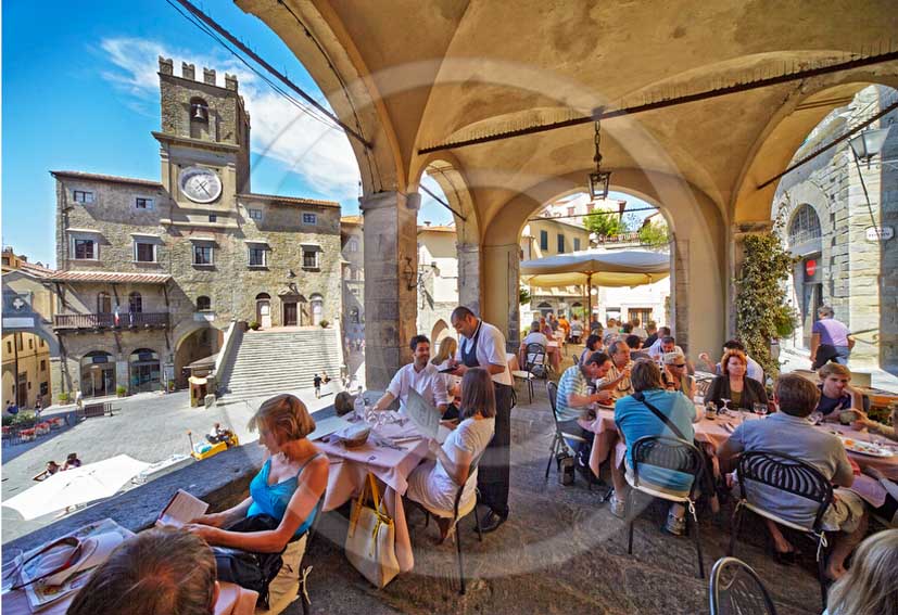 2013 - View of the main square of Cortona village in Valdichiana valley.