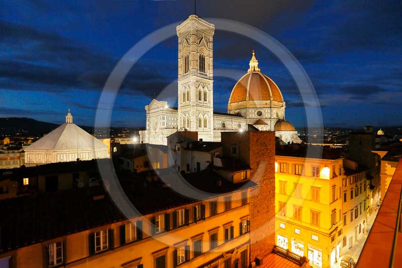 2013 - Night view of the city of Florence with Cathedral, Cupola of Brunnelleschi and Giotto's tower.