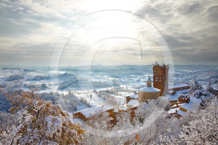 2009 - View of San Miniato village under the snow in winter on early morning, Era valley, 22 miles east Pisa province.