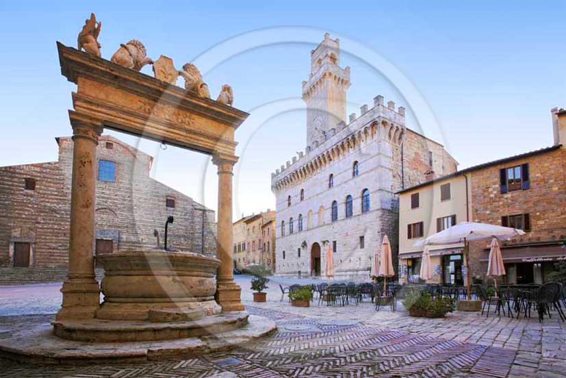 2011 - View of the main square and the Council of Montepulciano medieval village in Valdichiana valley.